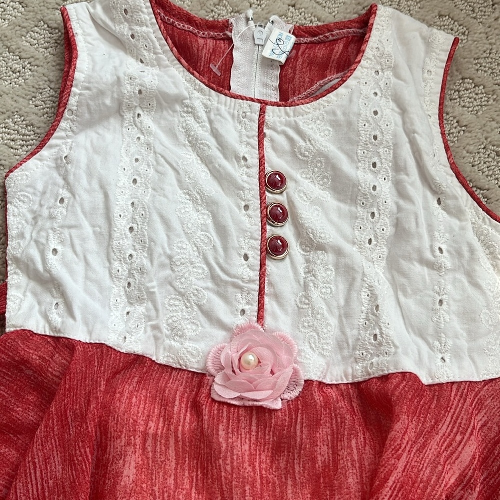 Summer dress - Picture 2 of 5